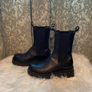 Steve Madden boots